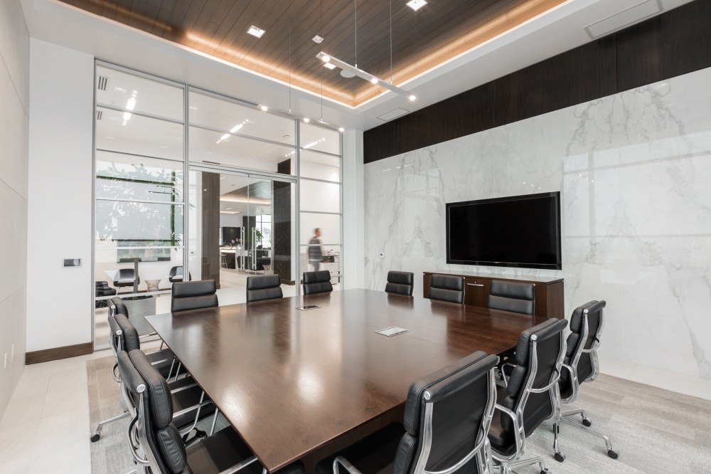 Flow | Conference Table | M33 Mocha Walnut Veneer Top | Matching ...