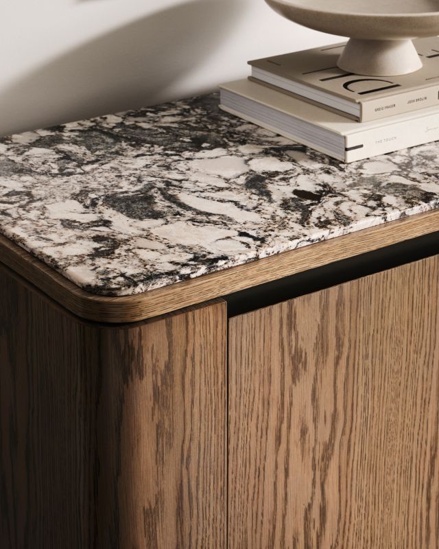 Compatta | Credenza | Cambria Quartz Top | Artisan Veneer Veneer Case | Detail | 2025 NYC Showroom 