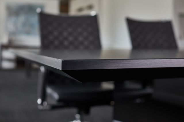 Tavola | Conference Table | Custom | Black Satin Glass Top | Black Anodized Metal | Detail